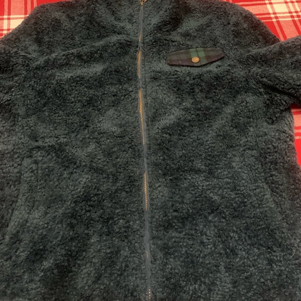 Pendleton Women's Fuzzy Sherpa Full Zip Jacket in a dark blue/teal color-plaid - Picture 5 of 6